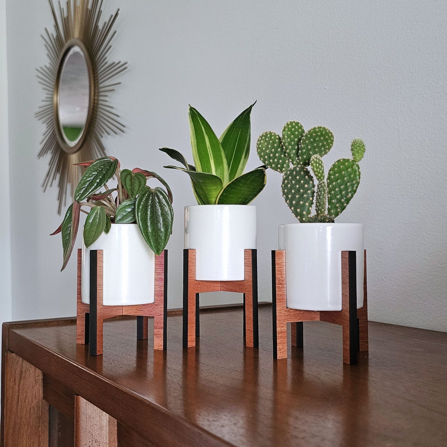 indoor potted plant stand Mini 2-Inch Wood Indoor Plant Stand & Pot