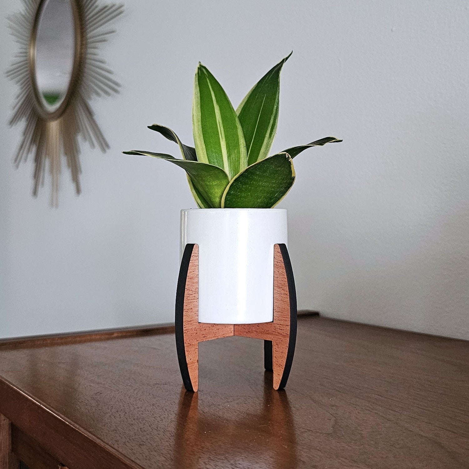 plants stands indoor Mini 2-Inch Wood Indoor Plant Stand & Pot